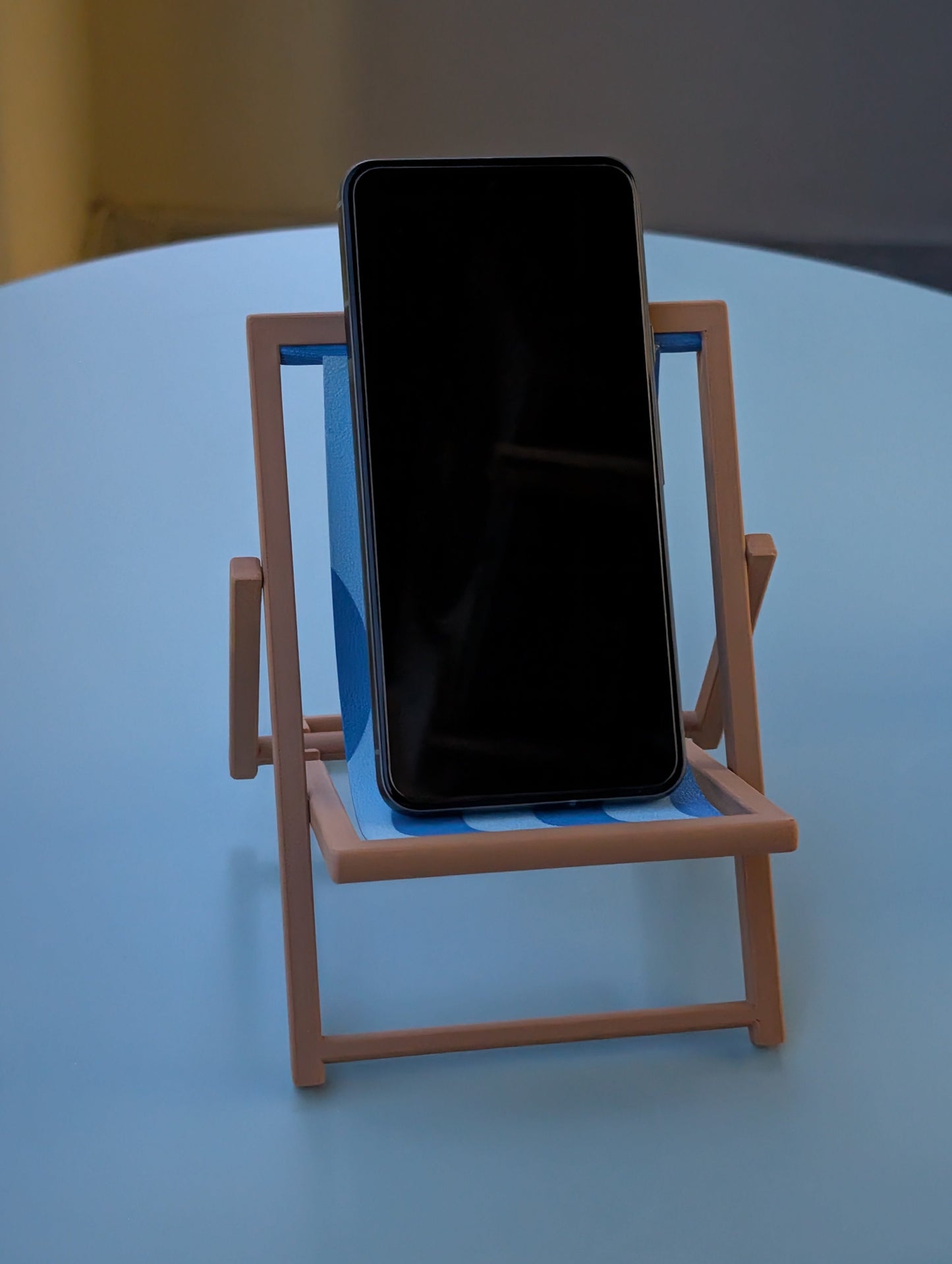 Sdraio stand per smartphone