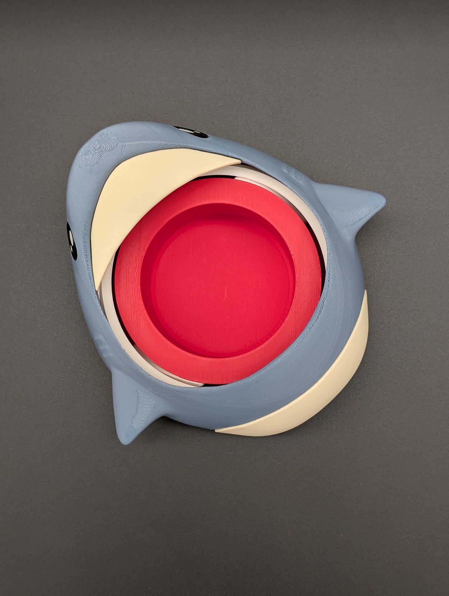 Sharky, lo squalo portalattine